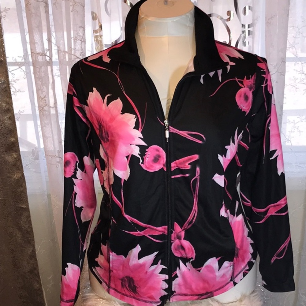 Pretty floral jacket 🌸